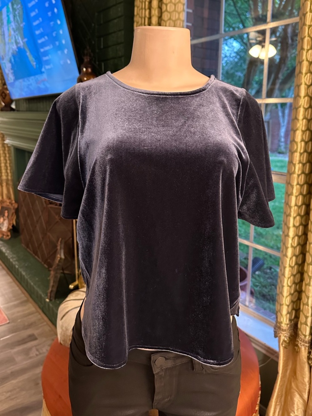Madewell Velvet Short Sleeve Top in Navy Blue